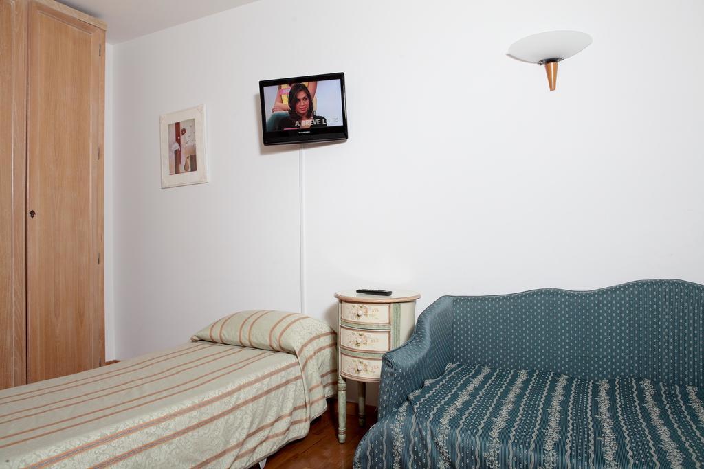 Hotel Donatello Alberobello Quarto foto